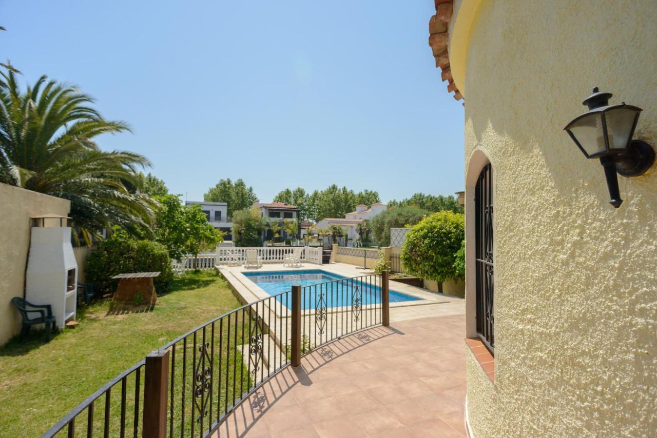 Casa Fluvia Villa Empuriabrava