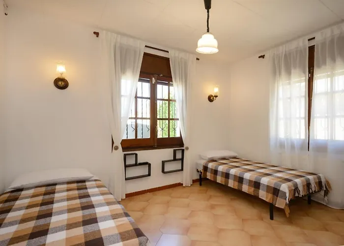 Casa Fluvia